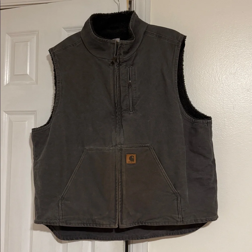 Carhartt great preowned